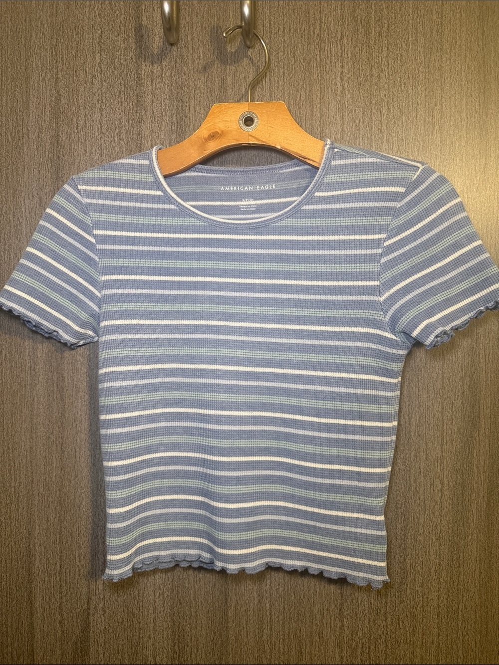 American Eagle Outfitters Women’s Blue Striped Baby Tee Size Small NWOT